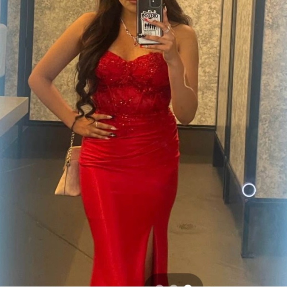 Red Sweetheart Bodycon Prom Dress